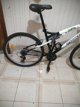 Bicicleta montaña TOPBIKE modelo 50FS. 26 pulgadas
