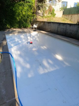 Servizio di manutenzione piscine