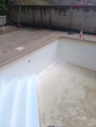 Servizio di manutenzione piscine