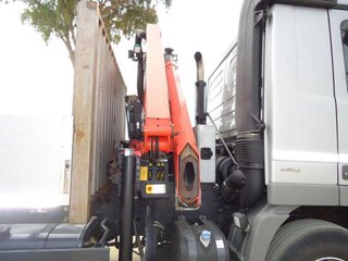 Mercedes ACTROS 27 41---CAMIONES CON GRUA