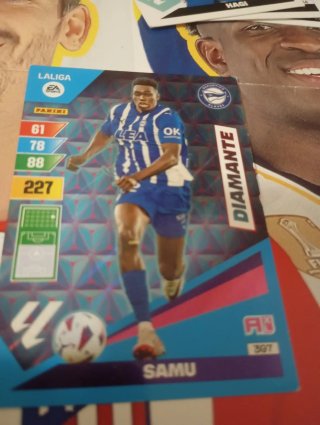 Pack cromos Adrenalyn LaLiga 2023-24 Alavés