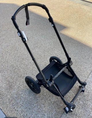 Carro Bugaboo bebé