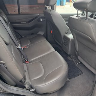 Nissan Pathfinder 2012