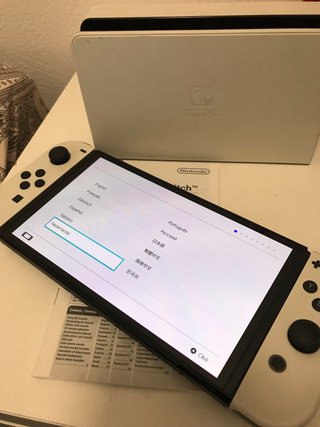 IMPECABLE!!! Nintendo Switch OLED + accesorios!
