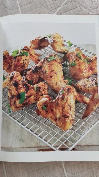 Libro de cocina 1000 recetas familiares (INGLÉS)