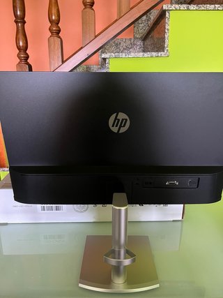 Monitor HP 23.8 Full HD Plata