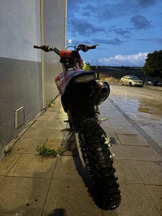 Moto roan Thunder 300cc /roja y azul