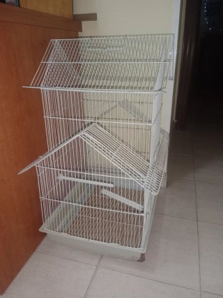 Jaula para pájaros blanca