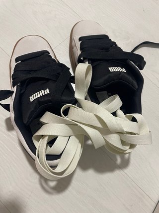 Zapatillas Puma Beige y Negro