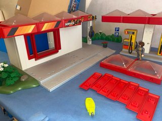 Playmobil city 3254 Gasolinera y Área de Servicio