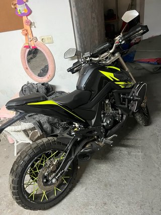 Zontes U1 125 Negra y Amarilla