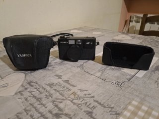 Macchina fotografica Yashica MF-2