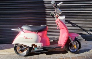Moto a batería infantil rosa