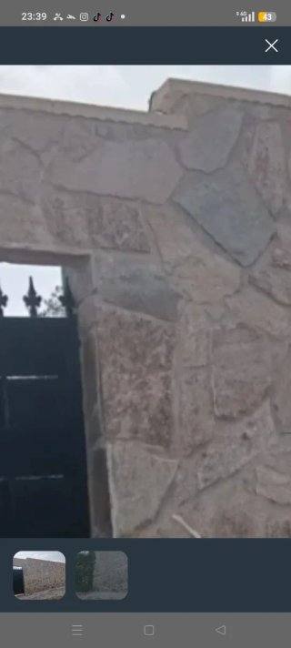 Albañil de piedra natural