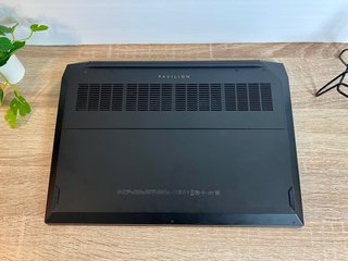 HP Pavilion Gaming Ryzen 5 •16GB•512 SSD Excelente