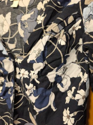 Camisa estampada floral mujer
