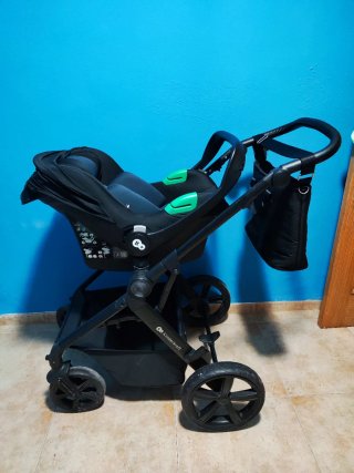 Carrito Kinderkraft 3 en 1 Negro  NO HAGO ENVIOS..