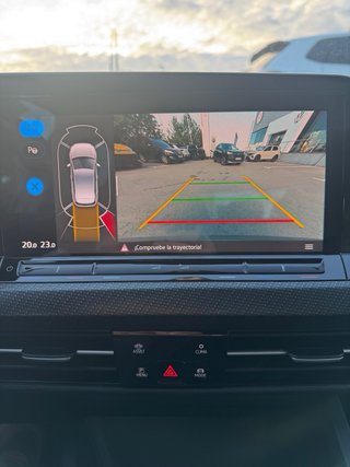 VW Golf R-Line 1.5 eTSi 150cv automatico