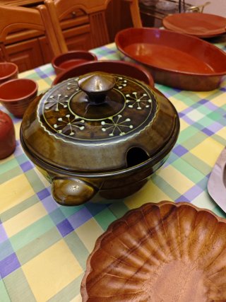 Cazuelas y bandejas de barro