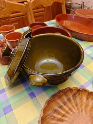 Cazuelas y bandejas de barro