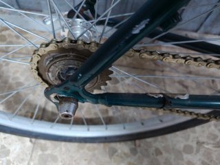 Bicicleta Orbea verde con piezas nuevas