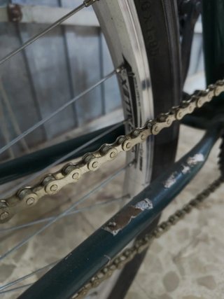 Bicicleta Orbea verde con piezas nuevas