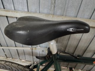 Bicicleta Orbea verde con piezas nuevas