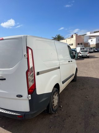 Ford E-Tourneo Custom 2016