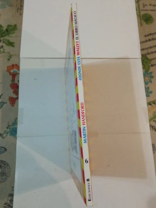 El Libro Mágico Dónde está Wally?