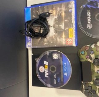 PS4 (PlayStation 4) con FIFA 18, Batman e FIFA 22