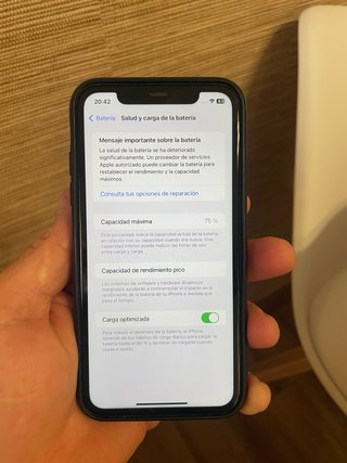 iPhone 11 Lila
