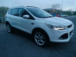 FORD KUGA TITANIUM.(CAJA DE CAMBIOS AVERIADA ).