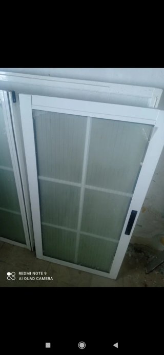 Ventana corredera aluminio 110x110