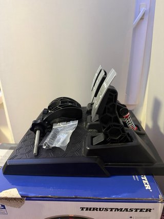 Volante Thrustmaster T248 + Pedales + GT 7
