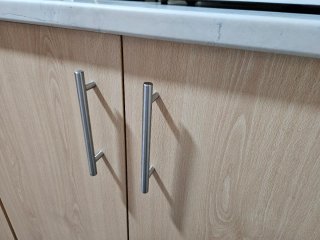 Mueble de cocina madera y blanco