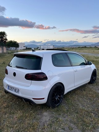 Volkswagen Golf gti 2.0 210cv