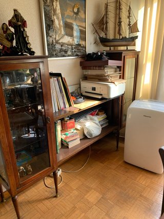 Mueble vitrina caoba maciza