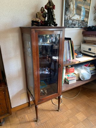 Mueble vitrina caoba maciza