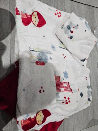 Juego sábanas franela infantil caperucita roja