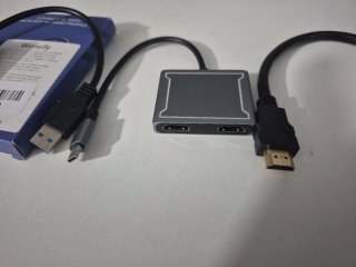 Adaptador USB-C a HDMI y SATA Varios Monitor