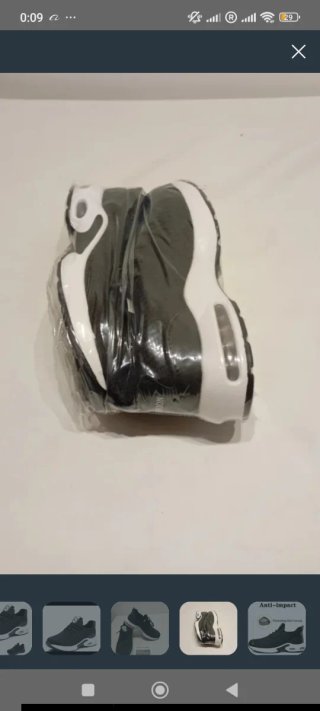 Zapatillas de seguridad nuevas sin estrenar
