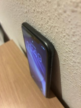 iPhone 11 64GB + Accesorios