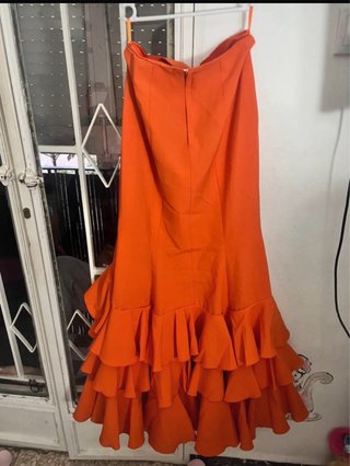 Falda flamenca naranja T.36 + 2 blusas