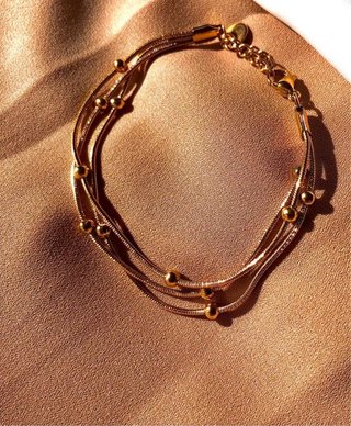 Pulsera de acero dorada
