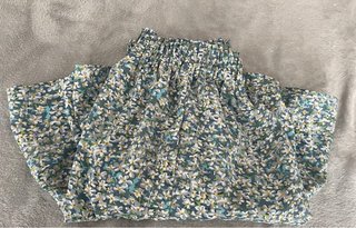 Falda veraniega con volantes