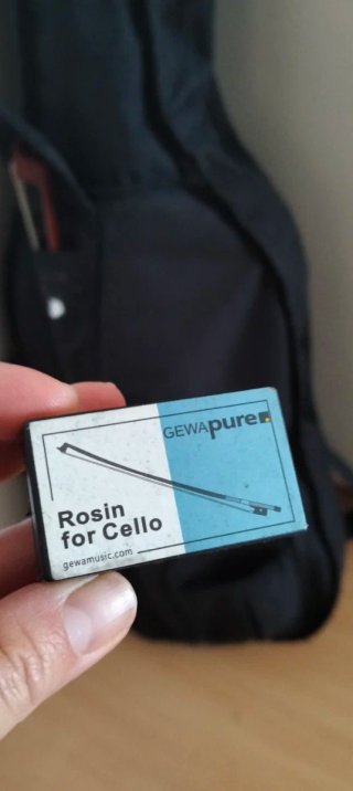 Violonchelo 1/8 con funda y resina