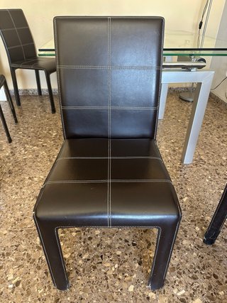 Mesa cristal templado + 4 sillas
