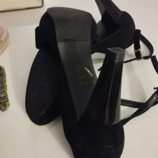 Zapatos de tacón Farrutx ante negros