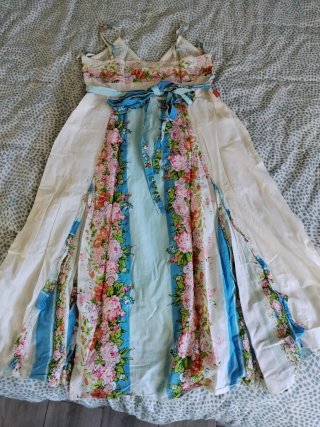 Vestido Multicolor con Estampado Floral