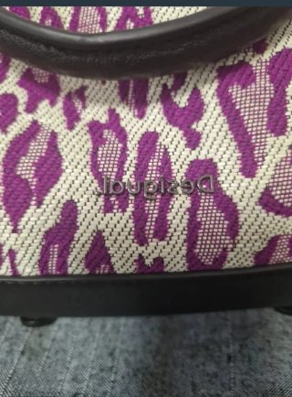 Bolso Desigual Multicolor con Mariposa